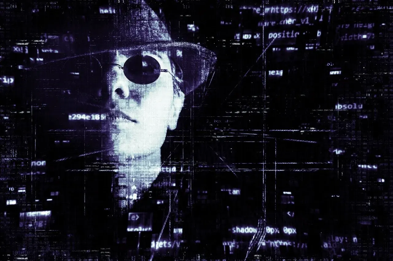 Ilustración de seguridad digital, con un escudo protegiendo datos y símbolos de fraude en el fondo.