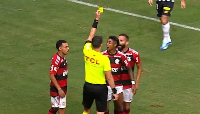 Bruno Henrique, jugador del Flamengo, en un partido de fútbol.