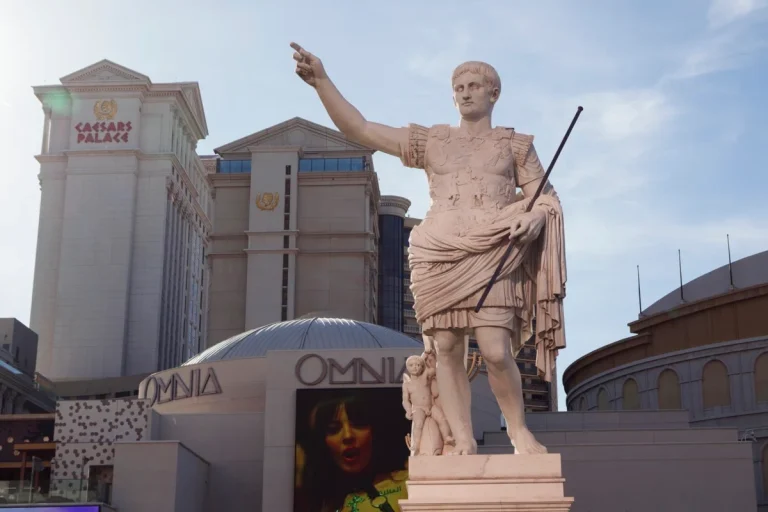 Caesars Palace Las Vegas, sede del evento inaugural del nivel Olympus de Caesars Rewards en marzo de 2027